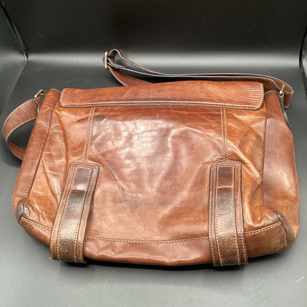 Distressed Leather messenger Bag Marked Frye - Picture 2 of 12